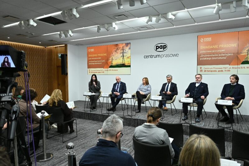 Śniadanie prasowe PAP